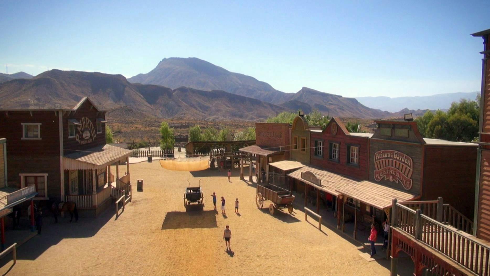 Oasys MiniHollywood tour in Almeria