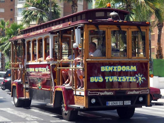 Autobusem przez Benidorm