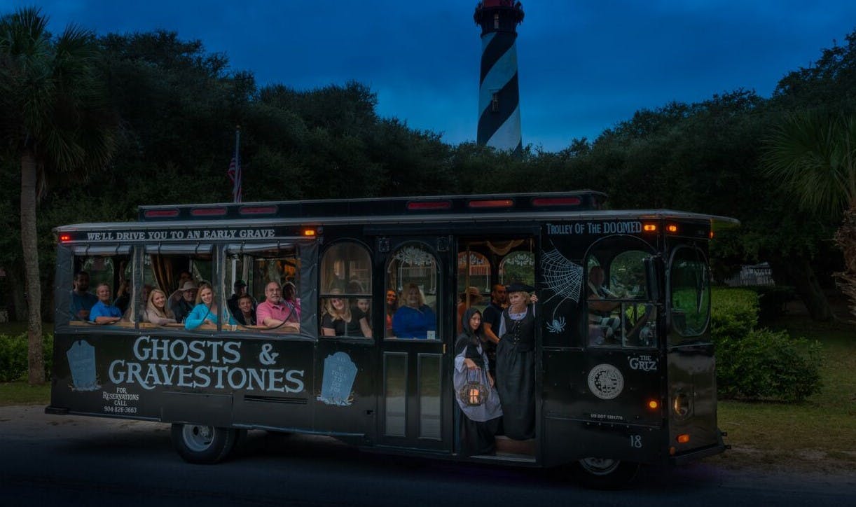 St. Augustine ghosts and gravestones tour