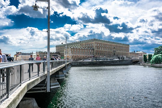 Síndrome de Estocolmo excursão a pé privada pela cidade