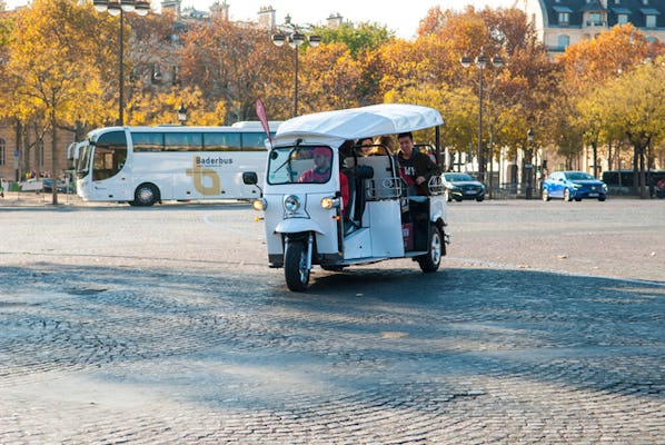 Tuktuk tour of the unexpected of Paris