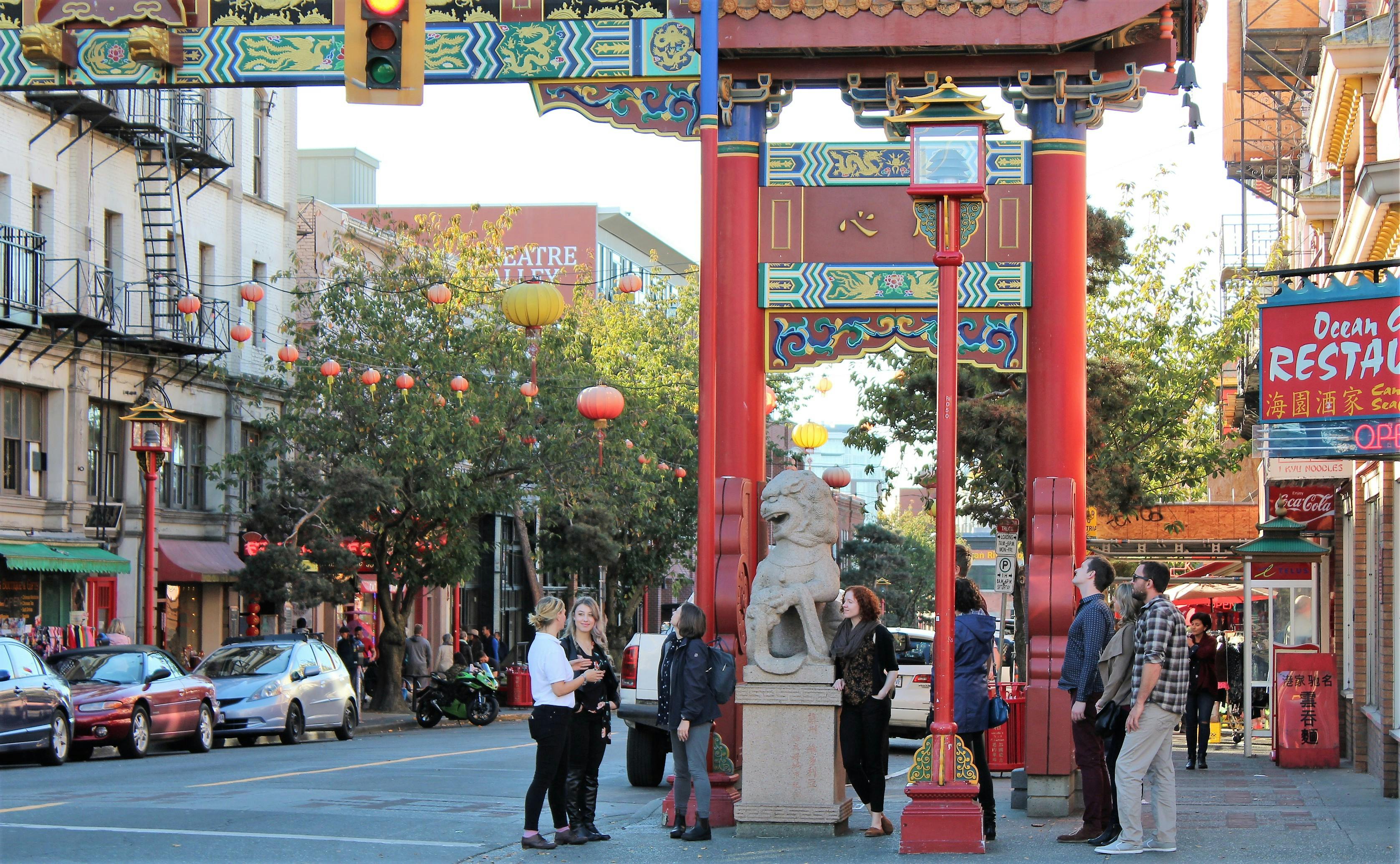 Tour moderno e escondido em Chinatown com visita ao centro histórico
