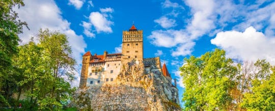 Excursion d'une journée aux châteaux de Dracula et de Peles depuis Bucarest