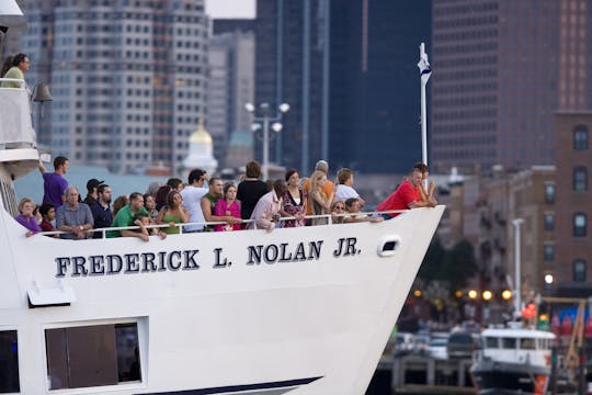 Croisière touristique historique dans le port de Boston