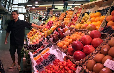 Barcelona markets food tour with a professional chef