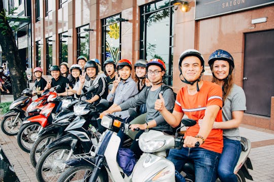 Visite gastronomique à moto de Ho Chi Minh-Ville de nuit