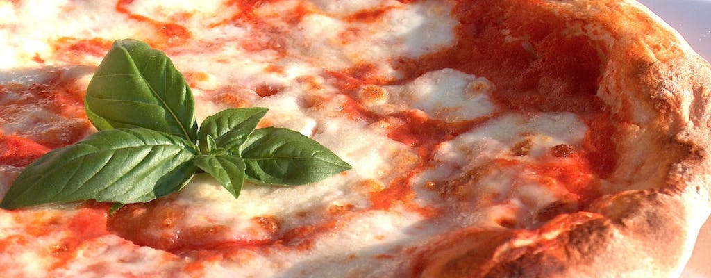 Authentic Neapolitan pizza cooking class and tasting