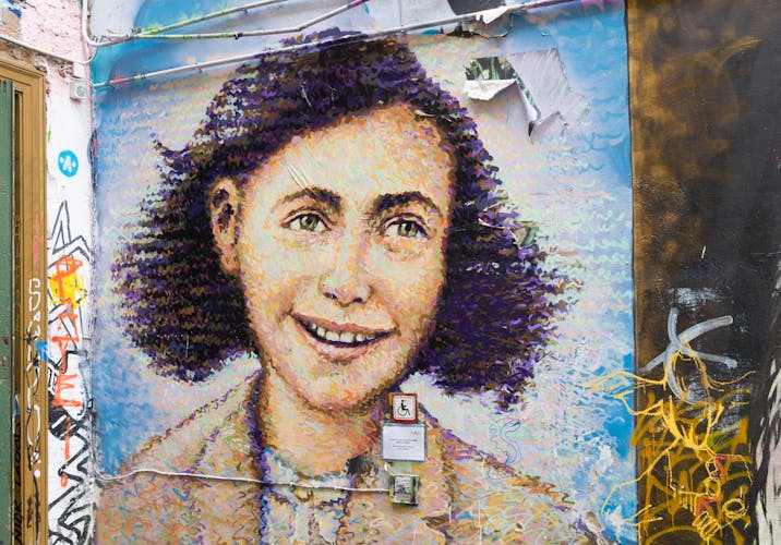 Amsterdam story of Anne Frank walking audio tour by mobile app