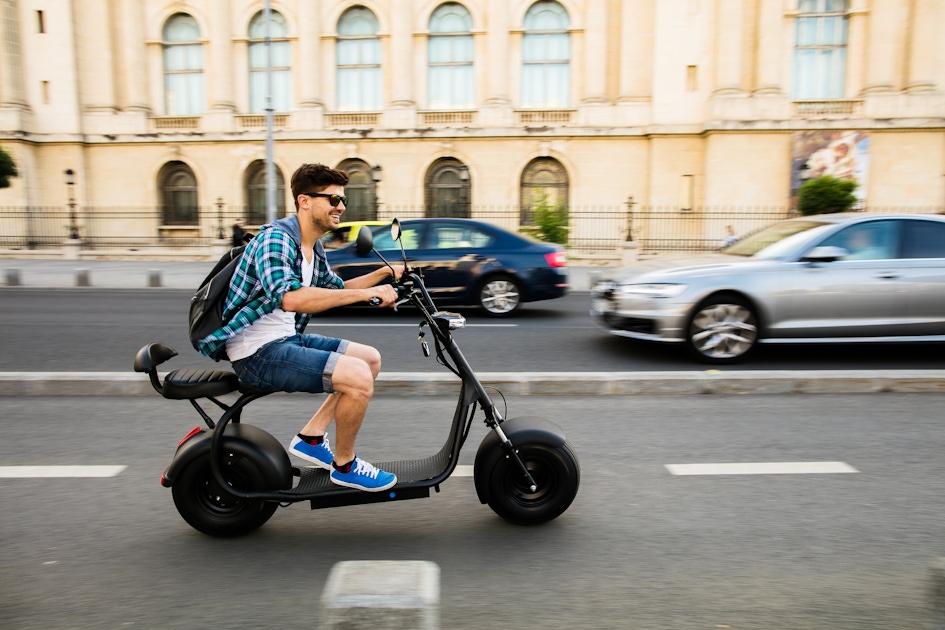 Visite guidée de Paris en scooter électrique musement