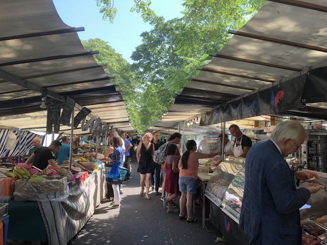 French pastries and market tasting tour around Eiffel Tower