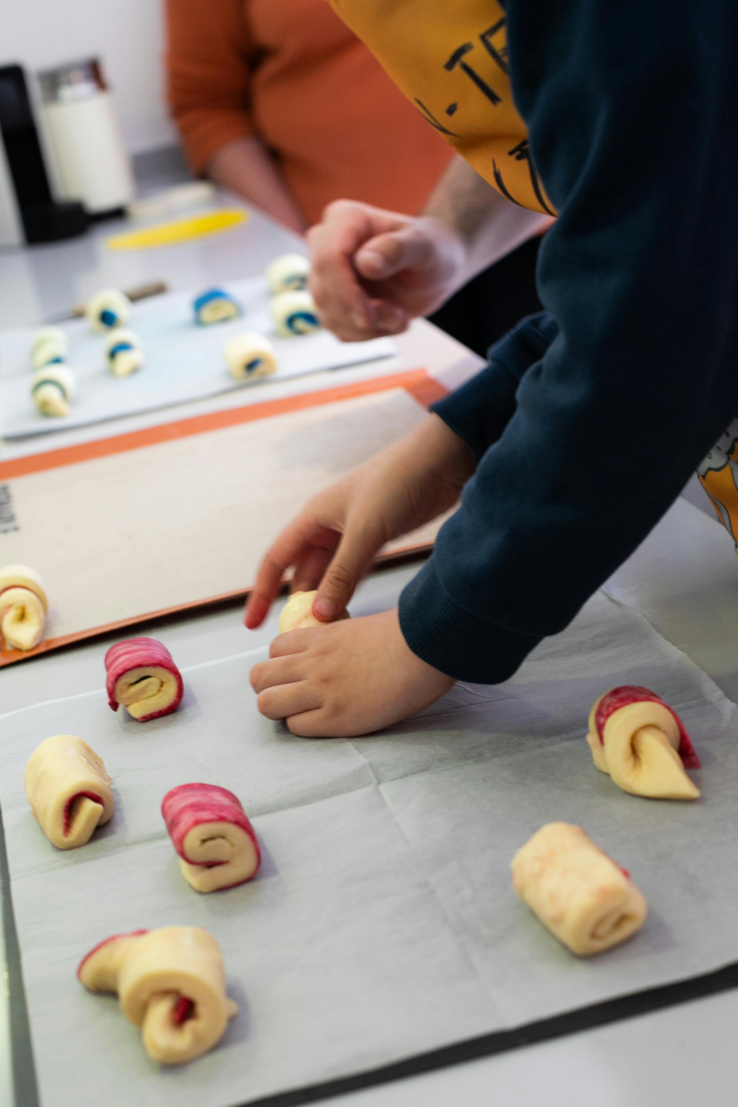 Croissant cooking class for kids in Paris