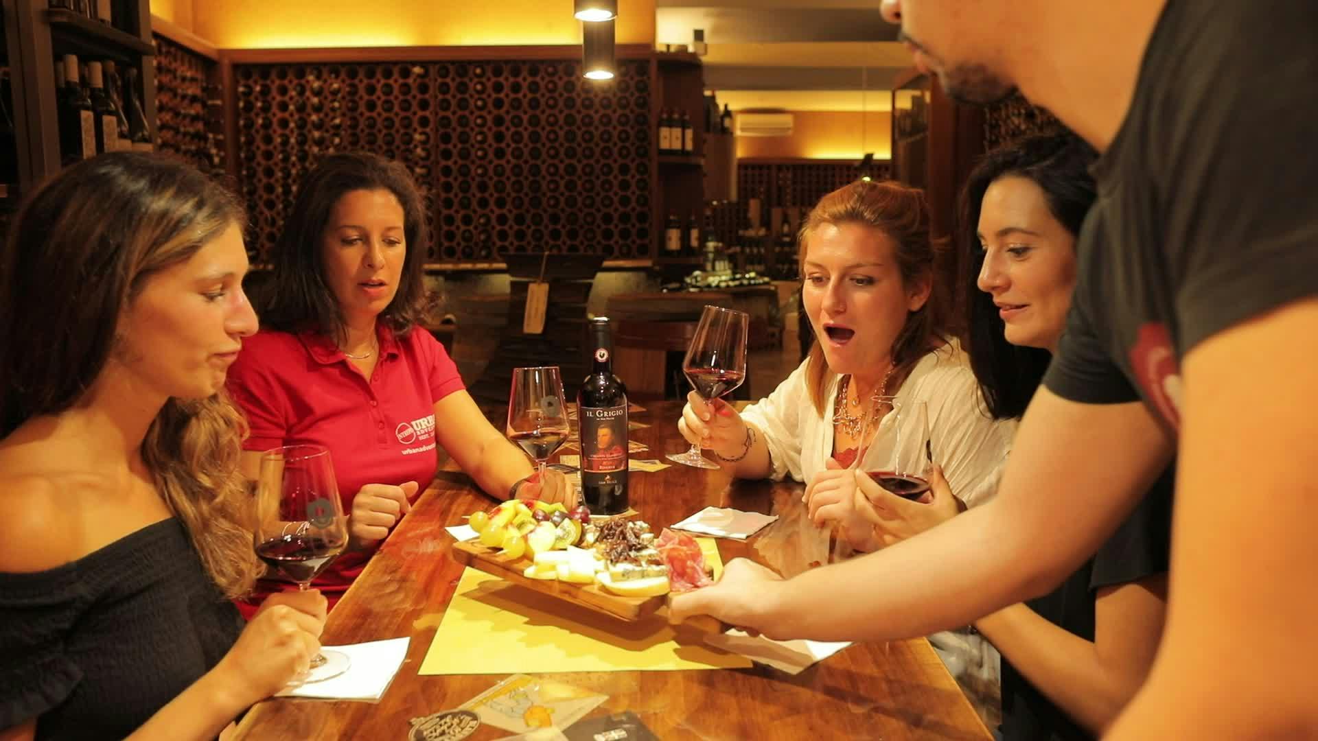 Florence wine tour and aperitivo