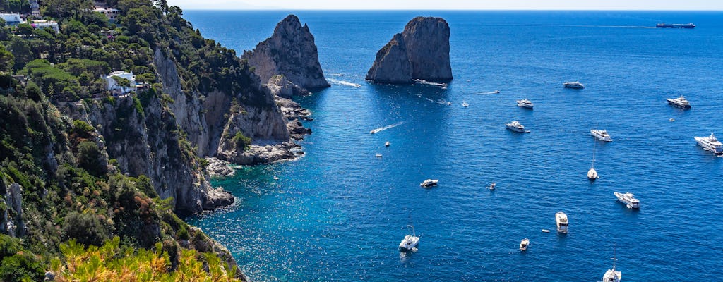 Private Capri boat tour for couples