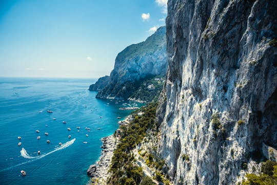 Visite en bateau typique de Capri de deux heures
