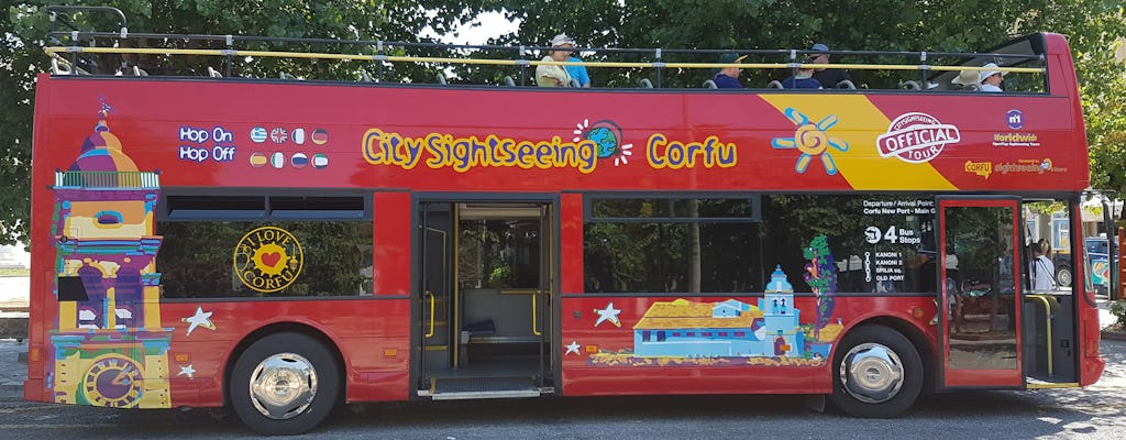 Excursão turística em ônibus panorâmico pela cidade de Corfu