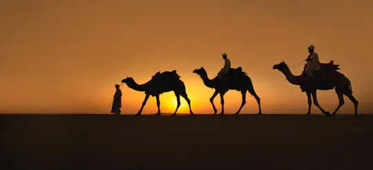 Prywatne pustynne safari z szampanem w obozie Bassata z Ras Al Khaimah