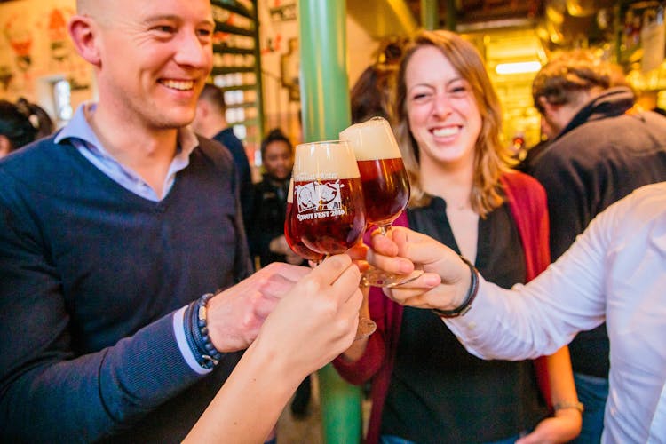 Beer tasting and craft brewery tour in Amsterdam