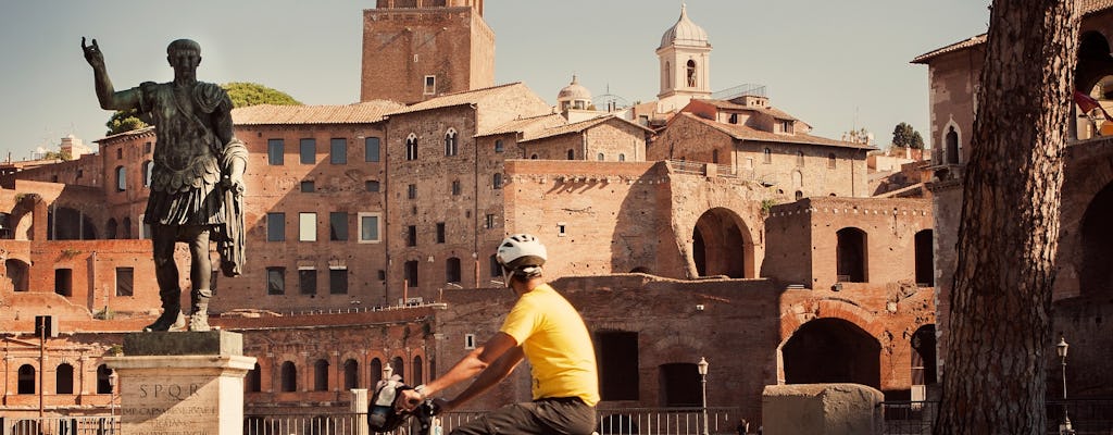 Tour pelos destaques do centro de Roma com bicicleta elétrica