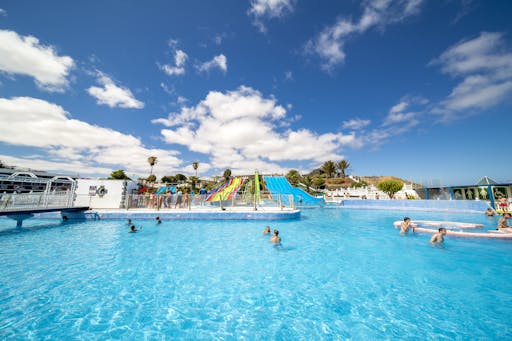 Aquapark - with transport