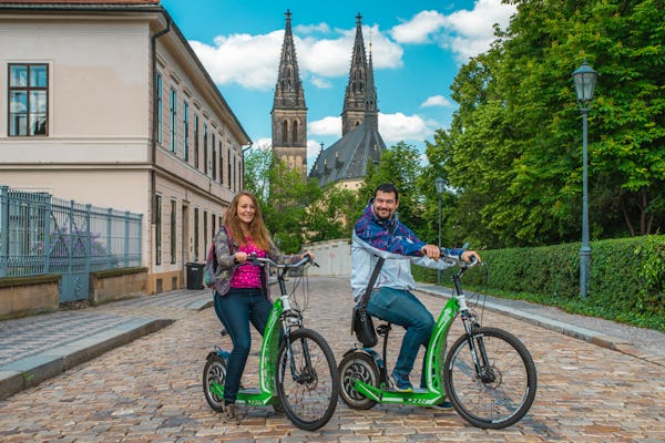 Grand tour de la ville de Prague en vélo HUGO e-scooter