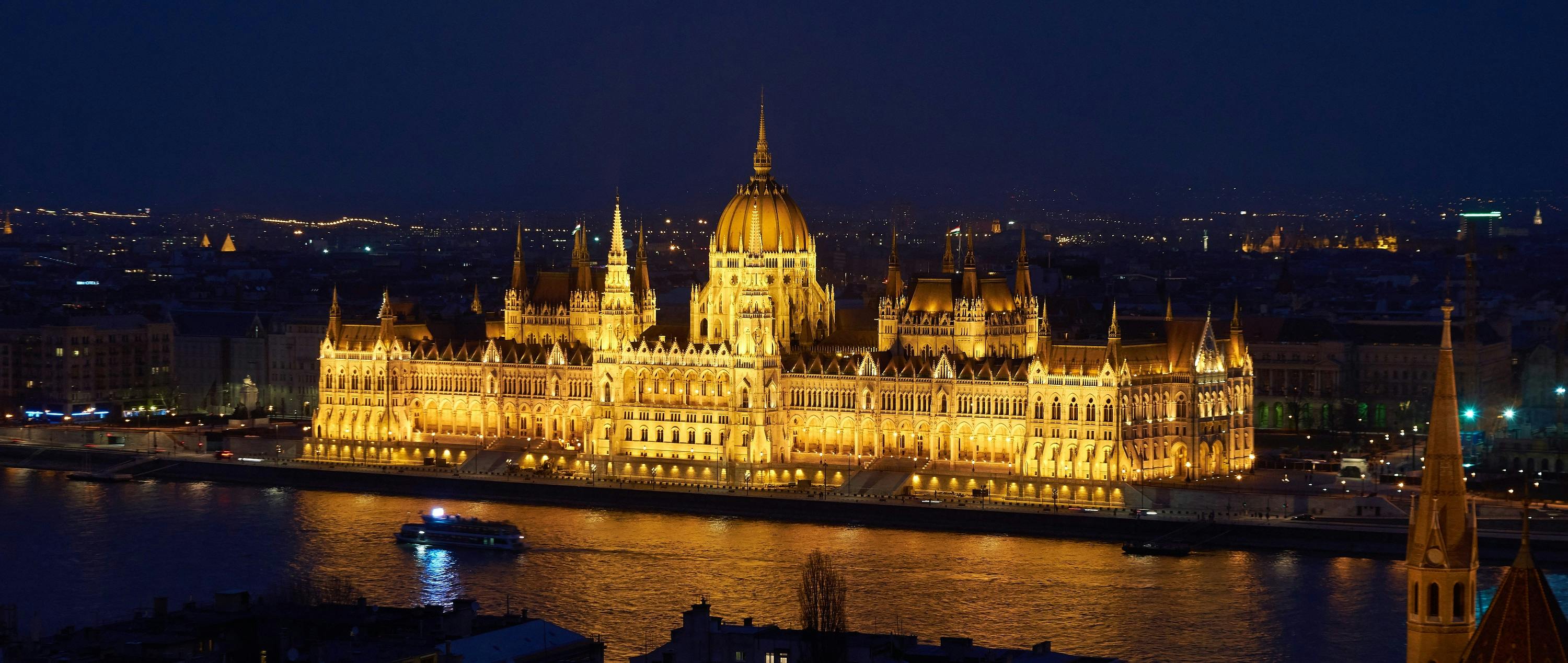 Budapest by night tour Musement