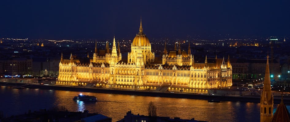 Budapeste em excursão noturna
