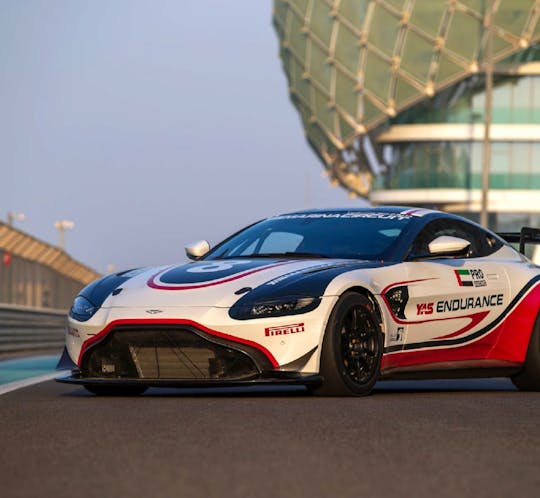 Aston Martin GT4 rijervaring