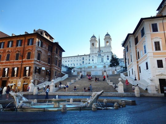 Walking tour with Tiber cruise and Trastevere food tasting