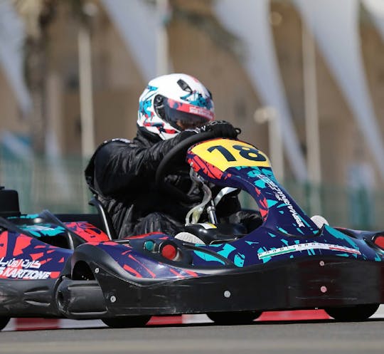 Circuito de kartzone yas marina circuit