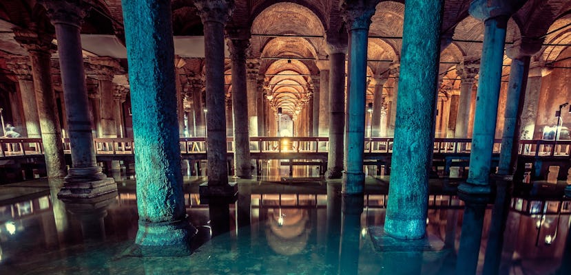 Bilhete sem fila e visita guiada à Cisterna da Basílica em Istambul