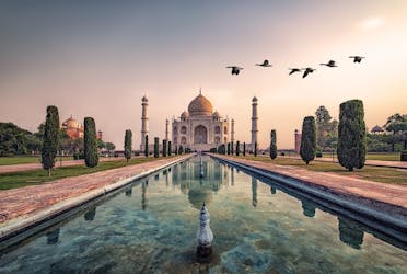 Excursion privée d’une journée au Taj Mahal et au fort d’Agra en train depuis Delhi