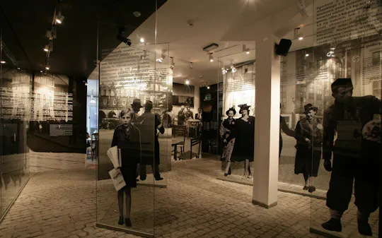 Visita guiada ao Museu da Fábrica de Schindler e ingressos sem filas