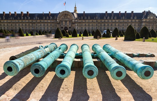Army Museum Invalides and Napoleon Tomb tickets
