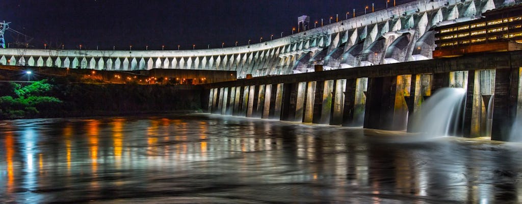 Itaipu Damm beleuchtet abendliche Führung