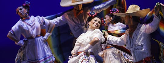 Folklorystyczny balet meksykański z biletami VIP bez kolejki z transportem