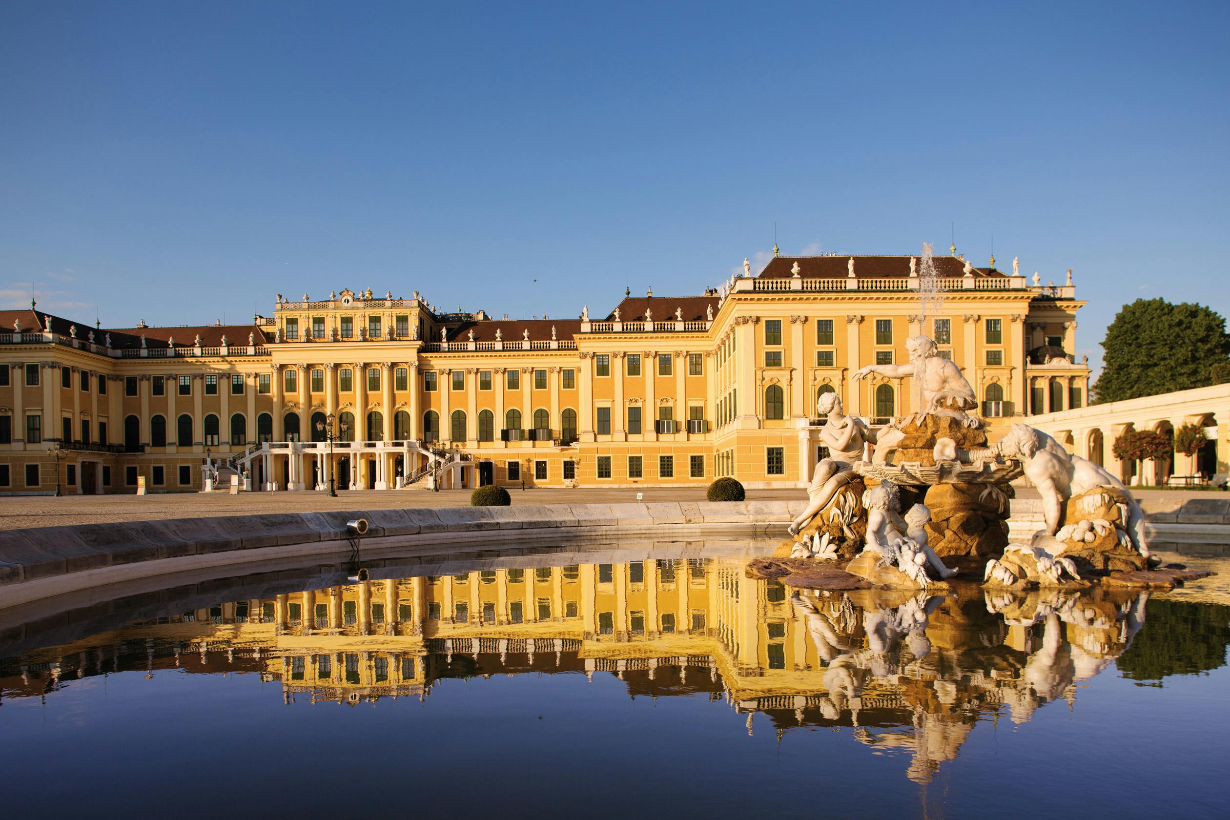 best schonbrunn palace tour