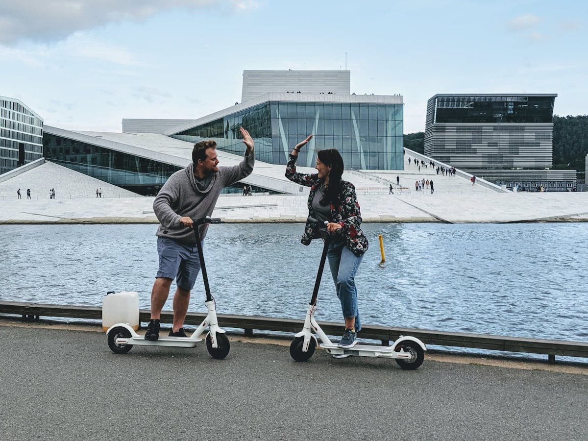 Erkunden Sie die Stadt Oslo mit dem E-Scooter