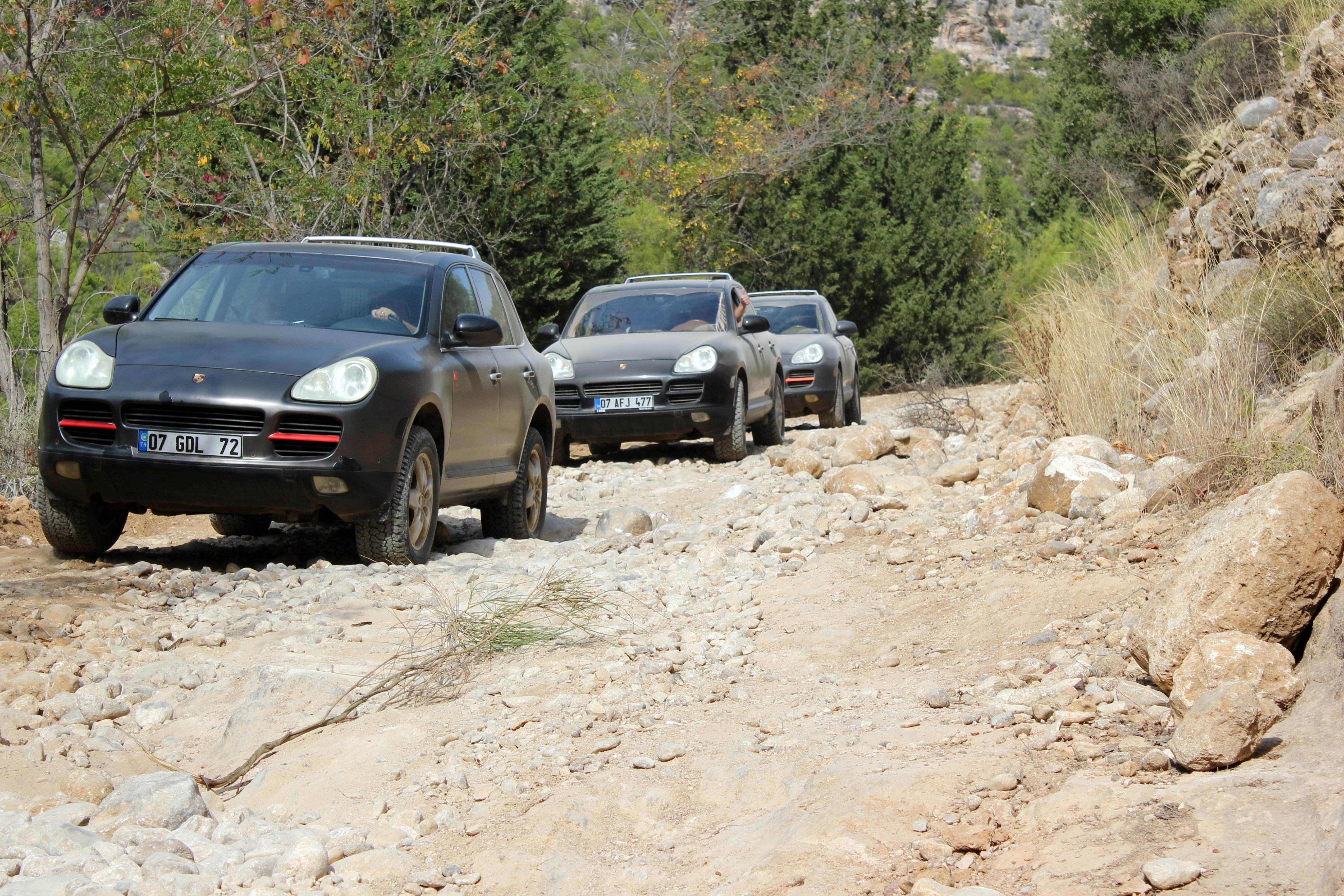 Cross-country Cayenne Tour