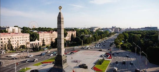 Minsk driving and walking city tour