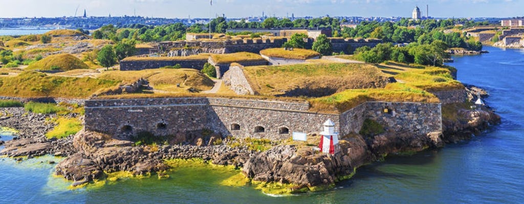 Scopri il gusto di Helsinki e Suomenlinna in un tour privato