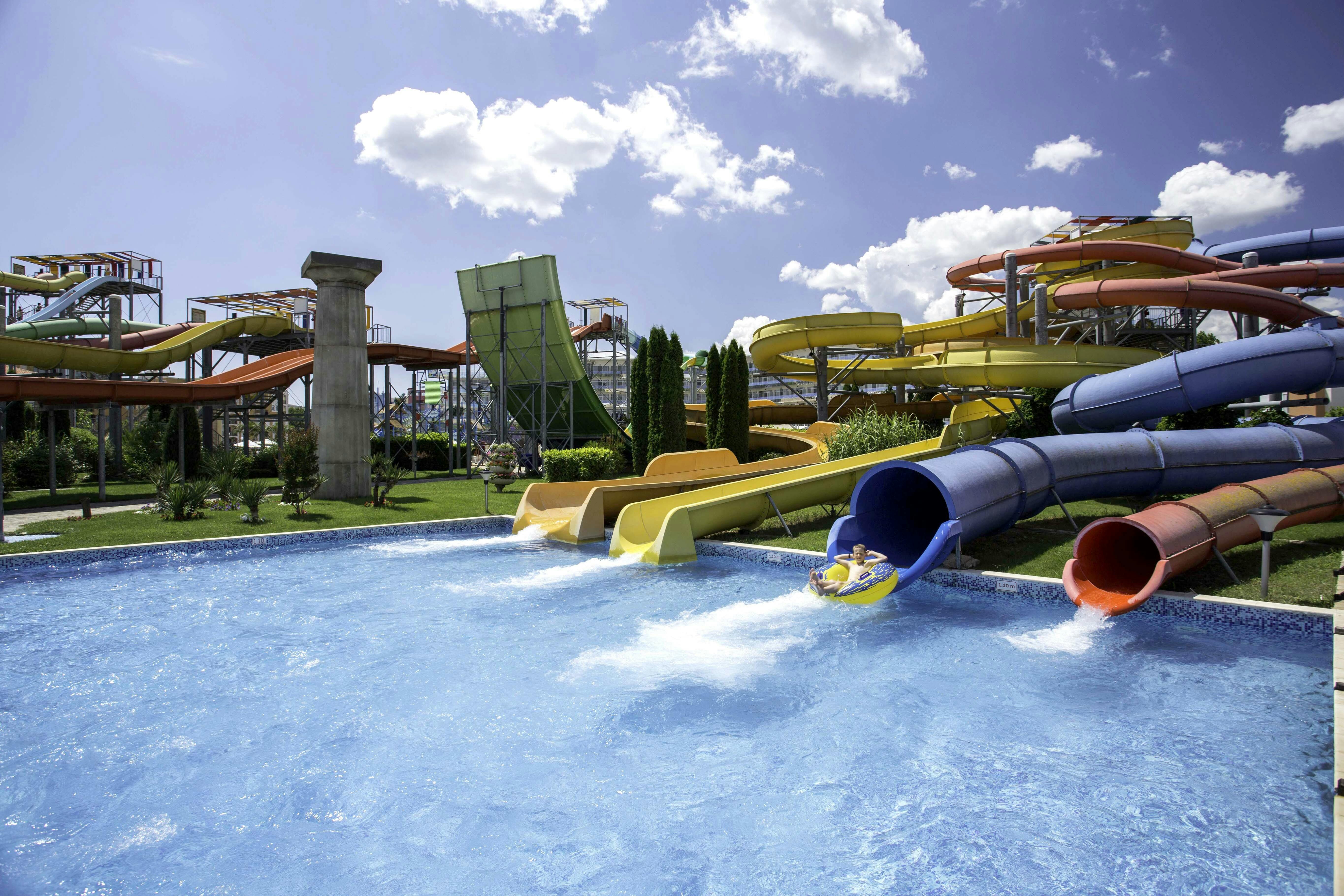 Action Aquapark