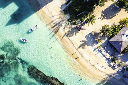 Plage Seven Mile et Rick's Café
