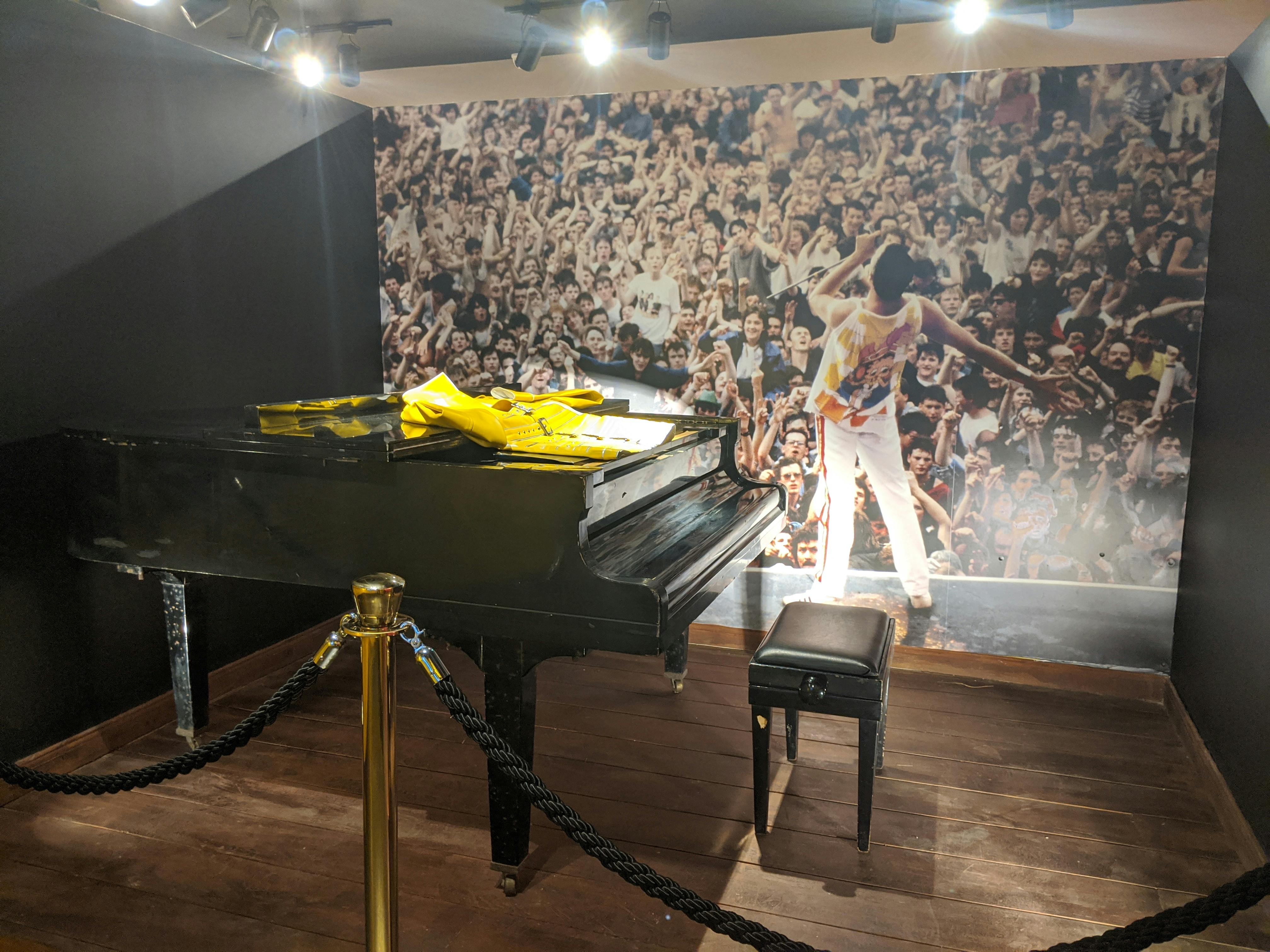 Entrada al Museo Freddie Mercury Zanzíbar