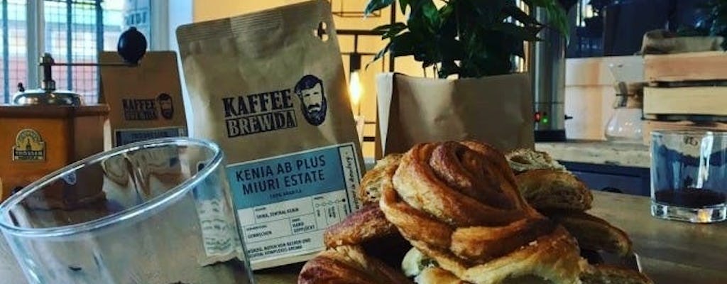 Degustação de café com Franzbrötchen na Speicherstadt de Hamburgo