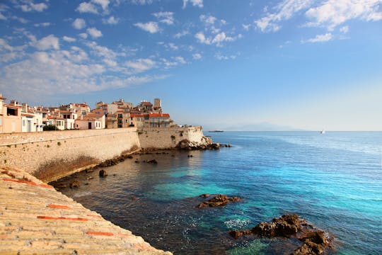 Tour privato di mezza giornata a Cannes, Antibes e St Paul de Vence