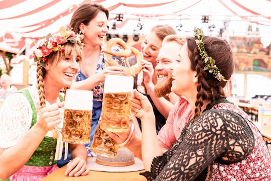 Oktoberfest tour with table