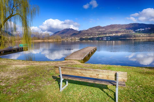 Passeio de bicicleta off road no Lago Revine