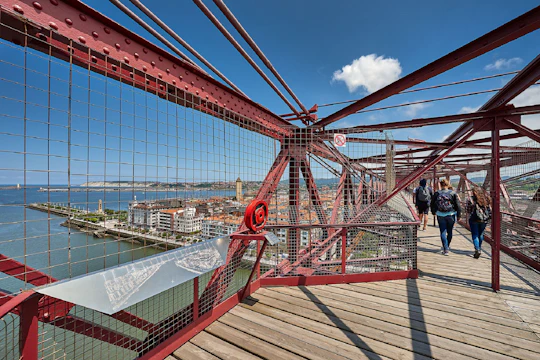 Biscay Bridge, Gaztelugatxe and txakoli tasting small group tour