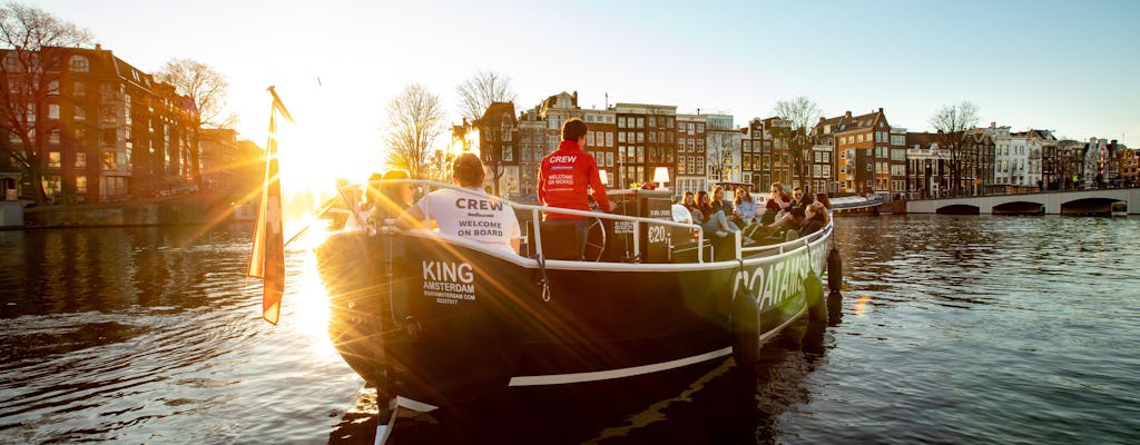 Premium-Grachtenfahrt durch Amsterdam in einem offenen Boot, alle Getränke inklusive