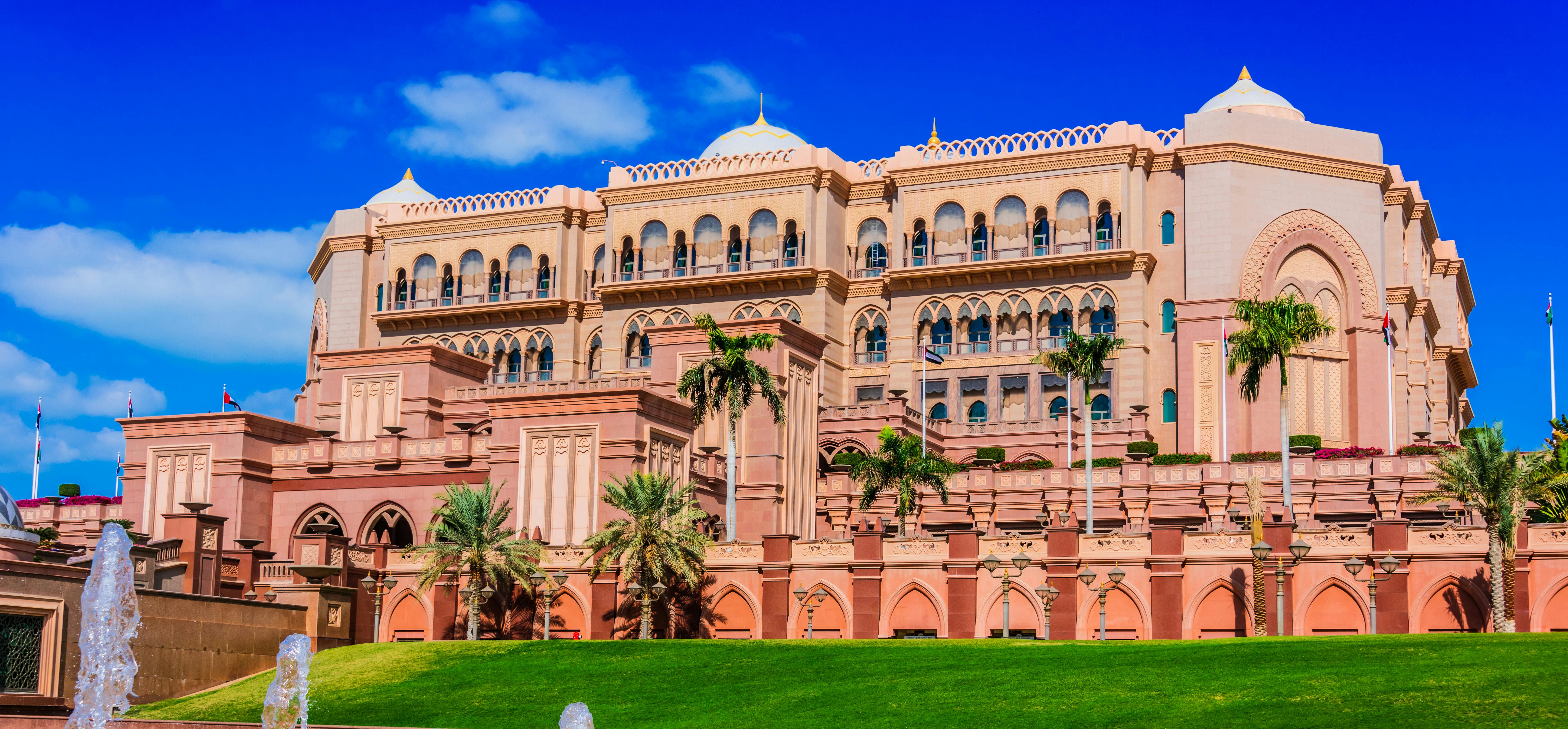 Emirates Palace Dine-in experience in Abu Dhabi | musement